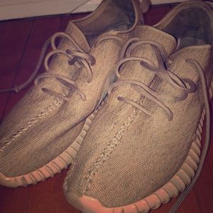 Yeezy 360 boost